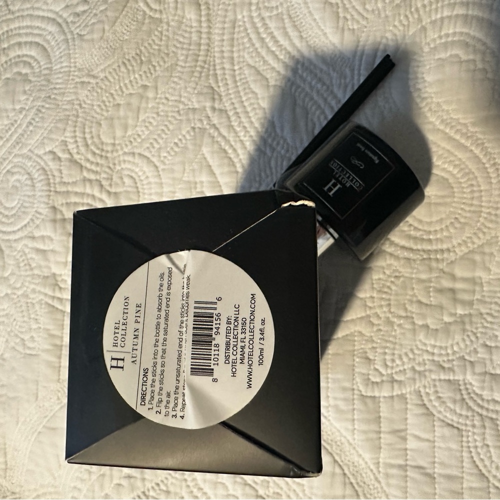 Hotel Collection Black Reed Diffuser Set with Matching Box, Autumn Pine - Picture 5 of 7